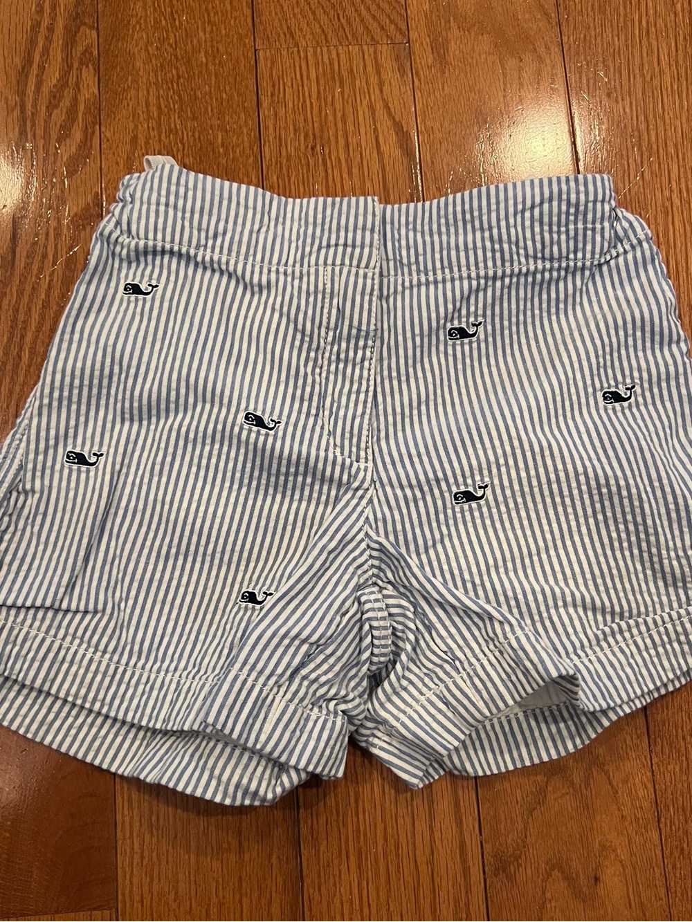 Girls Vineyard Vines Blue Whale Seersucker Chino Shorts Adjustable Waist Size 10